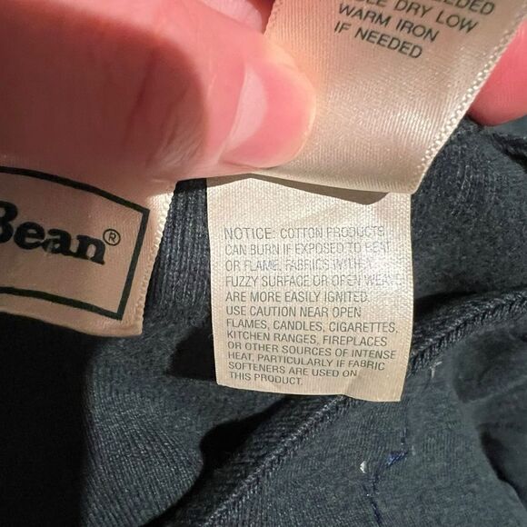 L.L. Bean green night dress with embroidery details - Picture 4 of 8